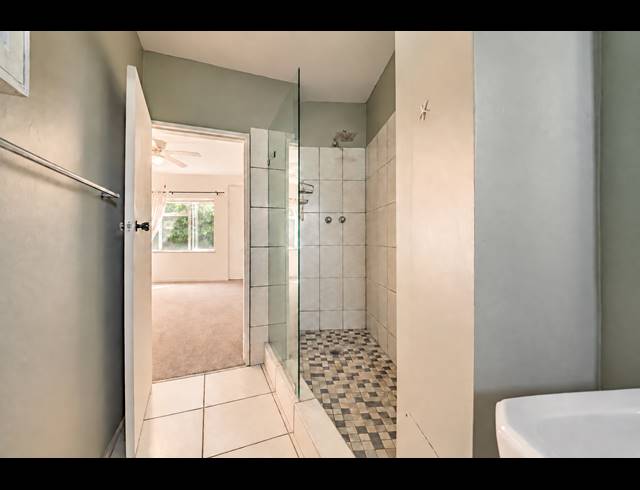 2 BEDROOM APARTMENT FOR SALE IN MUSGRAVE